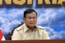 Presiden Prabowo Subianto memimpin rapat penanganan gempa NTT dan menyalurkan bantuan Rp200 miliar. (Posnews/YouTube)
