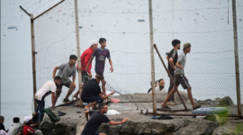Krisis imigrasi terbesar Afrika-Eropa. Spanyol berhasil memulangkan puluhan ribu migran dari Ceuta di tengah ketegangan diplomatik Uni Eropa. Dok: Istimewa.