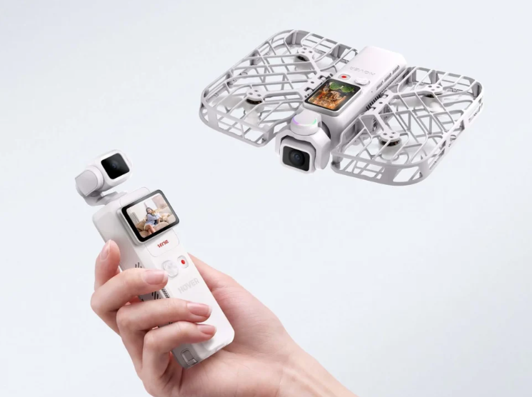 Inovasi gawai modular dua fungsi. HoverAir merilis konsep Versa yang menggabungkan kamera gimbal genggam dan drone terbang pintar dalam satu perangkat. Dok: Istimewa.