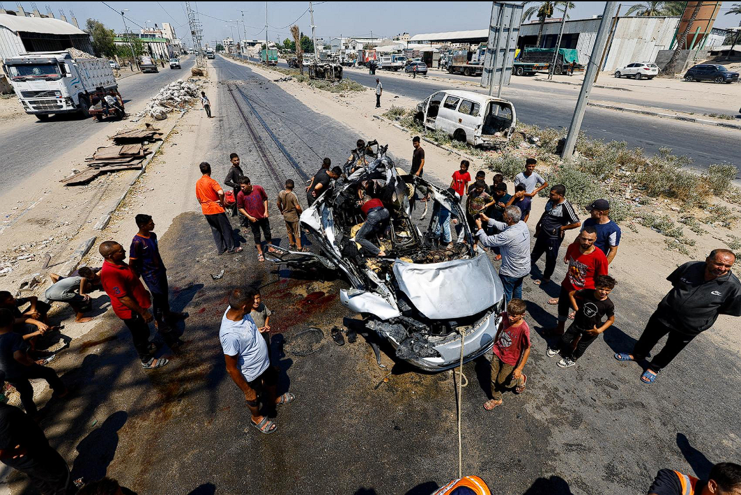 Jet tempur Israel melancarkan gelombang serangan udara di Gaza dan menewaskan sedikitnya 18 warga Palestina di saat AS mendorong rencana pelepasan senjata Hamas. Dok: Istimewa.