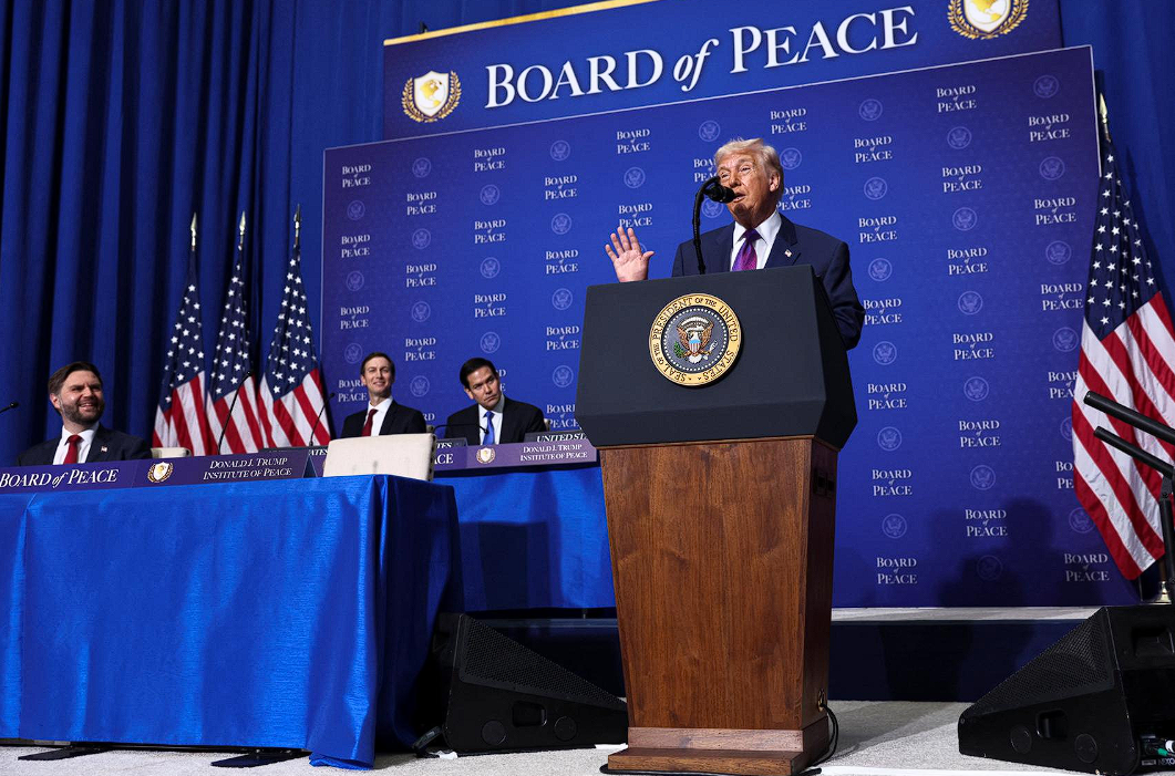 Pejabat Dewan Perdamaian menegaskan rencana Gaza Presiden Donald Trump tetap berlaku dan diskusi dengan Israel terus berlanjut, meski Perdana Menteri Benjamin Netanyahu menolak penarikan pasukan. Dok: Istimewa.