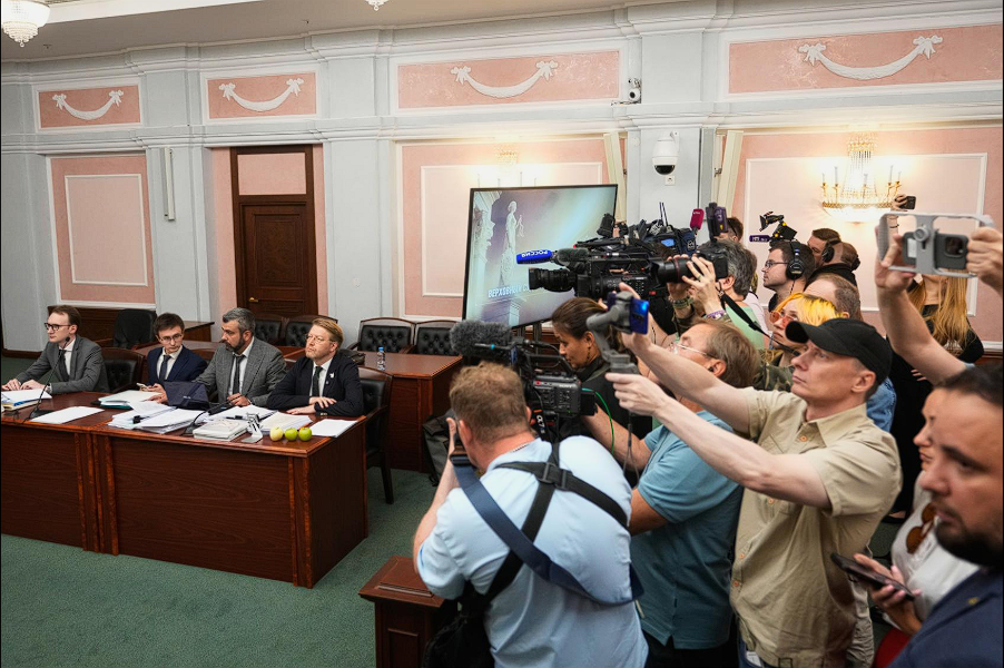 Mahkamah Agung Rusia mencoret Yabloko, satu-satunya partai yang menentang aksi militer Kremlin di Ukraina, dari daftar pemilu parlemen bulan depan. Dok: Istimewa.