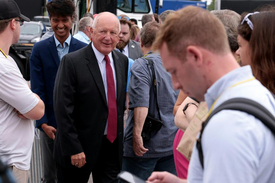 Lebih dari 110.000 warga Kanada menandatangani petisi menuntut pencopotan Duta Besar AS Pete Hoekstra. Dok: Istimewa.