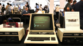 Komunitas kolektor komputer vintage terus berkembang di berbagai negara, melestarikan mesin-mesin klasik seperti Atari, Commodore, dan IBM. Dok: Istimewa.