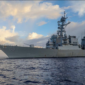 Kapal perusak Angkatan Laut AS USS Benfold mengalami mati listrik selama empat hari di Samudra Pasifik hingga harus ditarik ke Teluk Subic, Filipina. Dok: Istimewa.