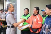 Upacara Hari Juang Polri 2026 Polres Metro Bekasi Kota dihadiri komunitas ojol, mahasiswa, relawan dan awak media. (Posnews/Polres Bekasi Kota)