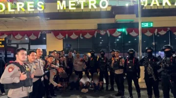 Empat remaja diamankan polisi saat patroli di Tanjung Priok karena membawa 13 klip diduga ganja. (Posnews/Ist)