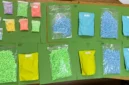 Barang bukti sabu, ekstasi dan ganja hasil pengungkapan kasus narkoba di Kalideres. (Posnews/Polres Metro Jakbar)
