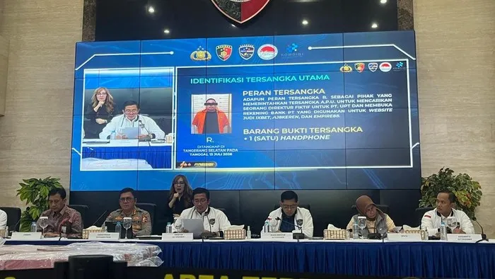 Bareskrim Polri mengungkap sindikat judi online internasional dengan transaksi Rp1,03 triliun. (Posnews/Bareskrim)
