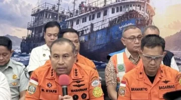 Basarnas memperkuat pencarian dan persiapan operasi salvage kapal Virgo Transport 8 dengan melibatkan ahli dari Hong Kong dan Amerika Serikat. (Posnews/Ist)
