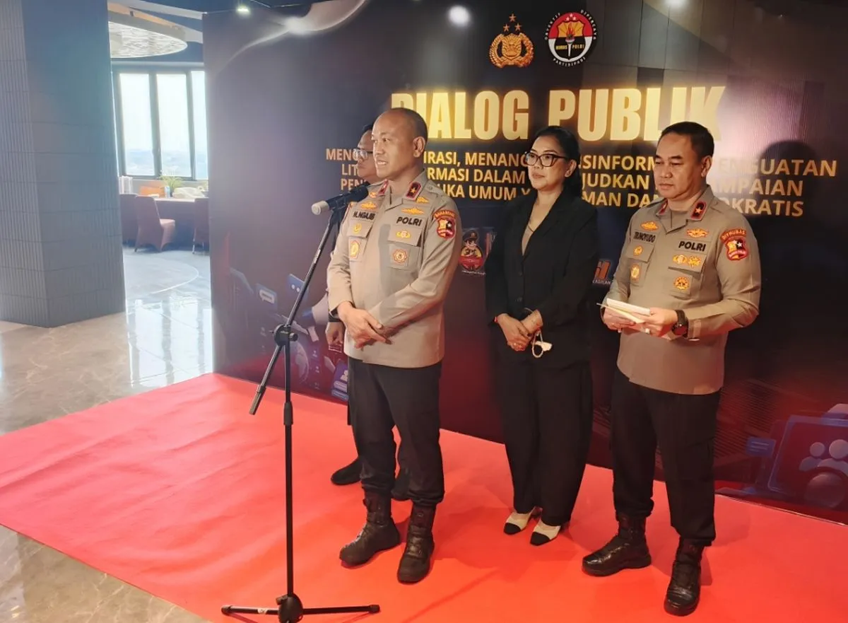 Brigjen Moh Ngajib menyampaikan rencana perubahan pendekatan Polri dalam menangani aksi unjuk rasa. (Posnews/Humas Polri)

