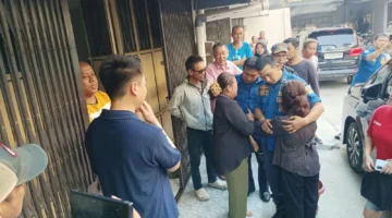 Dua asisten rumah tangga saat diamankan petugas yang sempat melaporkan ke Polisi atas dugaan penyekapan di Penjaringan, Jakarta Utara. (Posnews/MR)