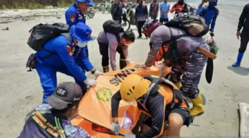 Dua jenazah kembali ditemukan dalam pencarian KM Virgo Transport 8. (Posnews/Basarnas)