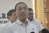 Irjen Eko Hadi Santoso pada saat menyampaikan pengungkapan kasus narkoba kepada wartawan. (Posnews/Ist)