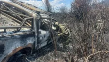 Jenazah sopir Aris Sanda ditemukan bersama mobil terbakar di kawasan Danau Habema Jayawijaya. (Posnews/Ist)