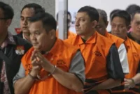 KPK menemukan petunjuk dugaan aliran uang dalam kasus HGB Summarecon. 