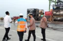 Kebakaran 51 isotank di Terminal NPCT1 Tanjung Priok Jakarta Utara. (Posnews/NPCT1)
