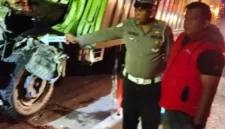 Kondisi truk boks dan truk tronton setelah kecelakaan maut di Tol Sergai. (Posnews/Ist)