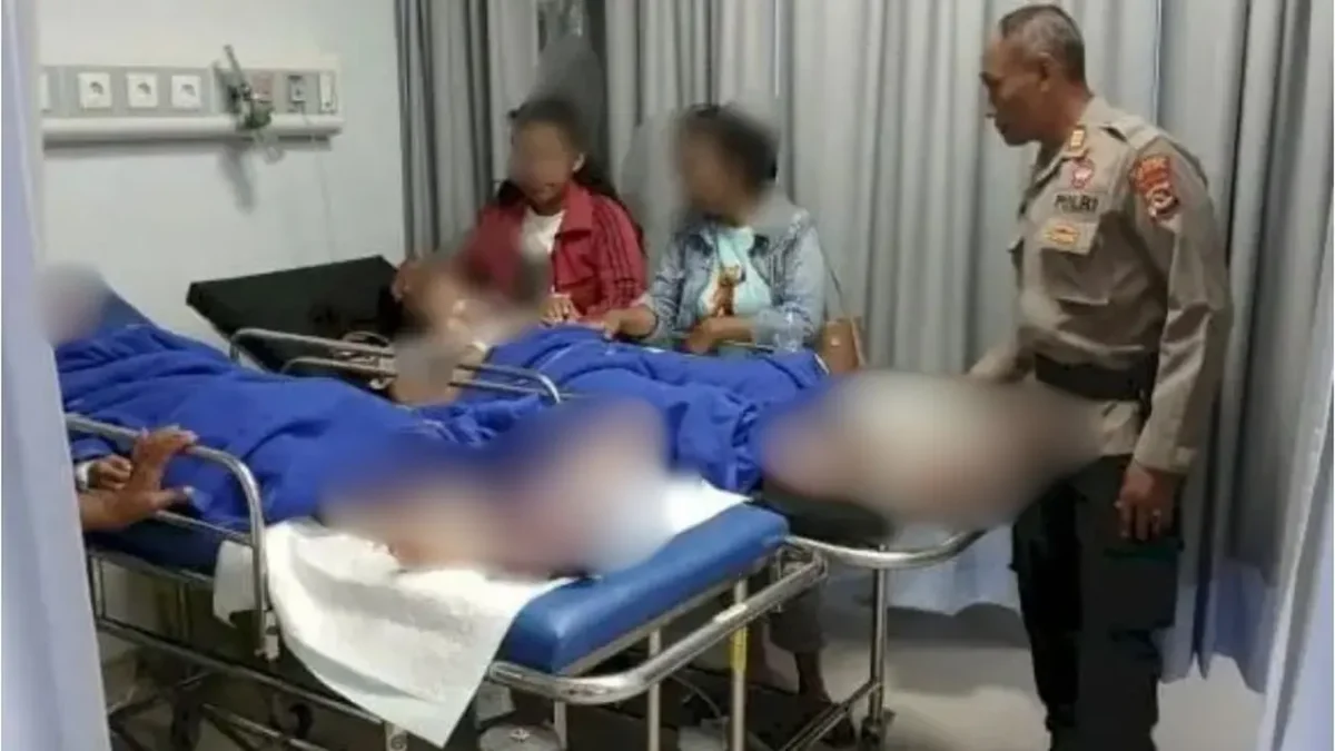 Korban mendapat perawatan di rumah sakit. (Posnews/Polsek Alak)
