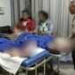 Korban mendapat perawatan di rumah sakit. (Posnews/Polsek Alak)
