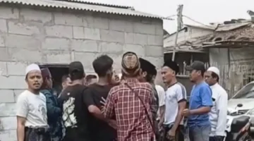Pembubaran ibadah jemaat GKPI di Rajeg Tangerang viral di media sosial. (Posnews/Ist)