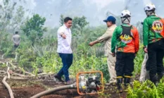 Karhutla Indonesia Belum Padam, 64 Pesawat dan 54.394 Personel Dikerahkan