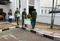 Penyidik Polda Metro Jaya menggeledah Kantor BPN Kabupaten Bogor terkait dugaan mafia tanah PTSL 2019. (Posnews/Ist)
