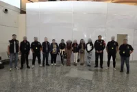 Petugas Imigrasi Ngurah Rai melakukan pengawasan terhadap warga negara asing di Bali. (Posnews/Ist)
