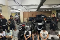 Polisi mengamankan sembilan pemuda dalam patroli gabungan di Cibubur Jakarta Timur. (Posnews/Ist)

