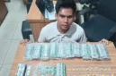Polisi menyita ribuan obat keras ilegal dari mobil yang diduga digunakan sebagai toko berjalan di Kota Bekasi. (Posnews/Ist)
