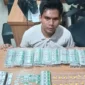Polisi menyita ribuan obat keras ilegal dari mobil yang diduga digunakan sebagai toko berjalan di Kota Bekasi. (Posnews/Ist)
