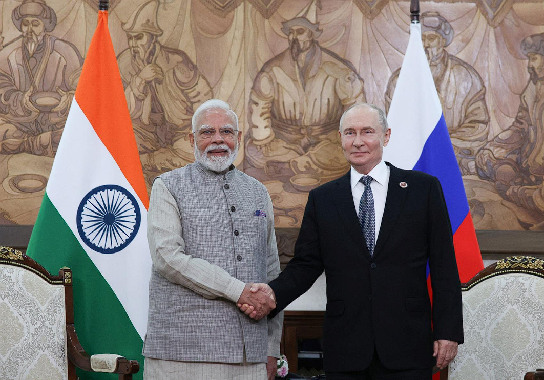 PM India Narendra Modi mendesak Presiden Rusia Vladimir Putin mengakhiri perang Ukraina demi kemanusiaan, sembari menegaskan dukungan India pada setiap upaya perdamaian. Dok: Istimewa.