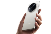 OPPO Find X10 Pro Max dikabarkan membawa tiga kamera 200MP sekaligus, termasuk ultrawide, menjadikannya konfigurasi kamera. Dok: Istimewa.