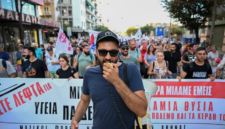 PM Yunani Kyriakos Mitsotakis janjikan pemangkasan pajak dan kenaikan gaji jelang pemilu, di tengah protes buruh atas biaya hidup tinggi. Dok: Istimewa.
