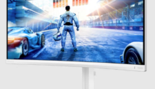 Philips meluncurkan monitor gaming ultrawide Evnia 34M2C5601QA 34 inci 200Hz. Monitor ini mengusung KVM switch, USB-C 90W, dan AI Ambiglow seharga £299.99. Dok: Istimewa.
