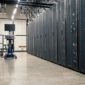 Mengungkap fakta apakah AI boros air. Simak penjelasan mengenai penggunaan air pada sistem pendingin data center dan inovasi closed-loop cooling. Dok: Istimewa.