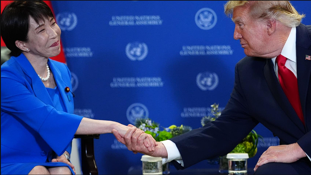 PM Jepang Sanae Takaichi membela ICC di PBB tanpa mengecam sanksi AS. Simak analisis dilema diplomasi dan aliansi keamanan dengan Donald Trump. Dok: Istimewa.
