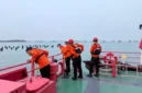 Tim SAR mencari lima jurnalis yang hilang saat meliput erupsi Gunung Anak Krakatau. (Posnews/Ist)
