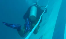 Penyelam KM Virgo 8 Berpacu dengan Waktu, Cuma 20 Menit di Dasar Laut