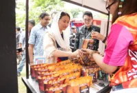 Wamendag Dyah Roro Esti Widya Putri membuka TikTok FoodFest 2026 di Hutan Kota GBK Jakarta. (Posnews/Kemendag)
