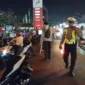 Antrean kendaraan di SPBU Bali saat penerapan aturan ganjil-genap pengisian Pertalite pada Oktober 2026. (Posnews/Ist)
