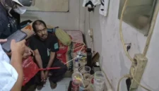 Barang bukti yang diduga terkait peredaran narkotika dalam penggerebekan di Pondok Gede dan Pondok Melati, Kota Bekasi. (Posnews/Ist)

