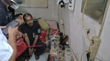 Barang bukti yang diduga terkait peredaran narkotika dalam penggerebekan di Pondok Gede dan Pondok Melati, Kota Bekasi. (Posnews/Ist)

