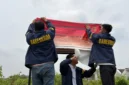 Bareskrim Polri menyita 103 objek tanah dan bangunan terkait kasus PT Dana Syariah Indonesia di Perumahan D’Trosemi, Sukoharjo. (Posnews/Ist)
