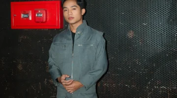 Betrand Peto menjalani pemeriksaan di Polda Metro Jaya terkait laporan dugaan kekerasan seksual. (Posnews/Instagram)