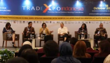 Dirjen Perundingan Perdagangan Internasional Kemendag Johni Martha dalam gelar wicara perdagangan global pada TEI ke-41 di ICE BSD City. (Posnews/Kemendag)

