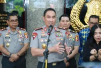 Kapolri Jenderal Polisi Suyudi Ario Seto menyiapkan program Poliran untuk membantu pengangguran memperoleh pelatihan dan pekerjaan.
