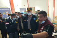 Kapolri Jenderal Suyudi Ario Seto bersama aparat gabungan saat mengungkap laboratorium sabu dengan barang bukti sekitar 1,2 ton di Pidie, Aceh.