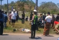 Kecelakaan Nissan Navara dan sepeda motor di kawasan Mandalika Lombok Tengah
