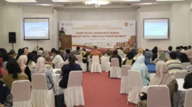 Kemendag memberikan bimbingan teknis standardisasi dan strategi ekspor kepada pelaku UMKM kriya di Yogyakarta. (Posnews/Kemendag)
